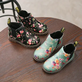 Корейски стил, колекция от 2021 г., есенни и зимни детски нескользящие обувки на плоска подметка с принтом, универсални къси ботуши с руното облицовка за момичета, обувки за момиченца